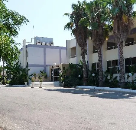 Dantis Beach 3* Δρέπανο